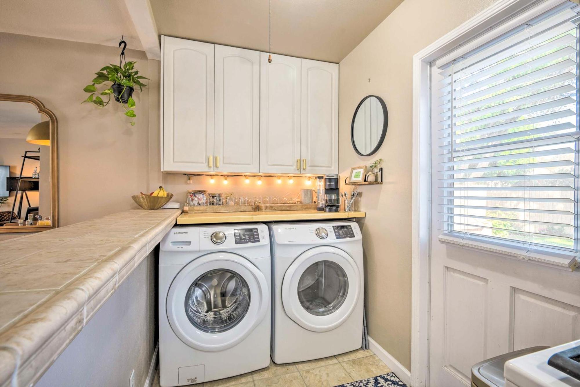 Stylish And Modern Burbank Gem With Private Yard!别墅 外观 照片