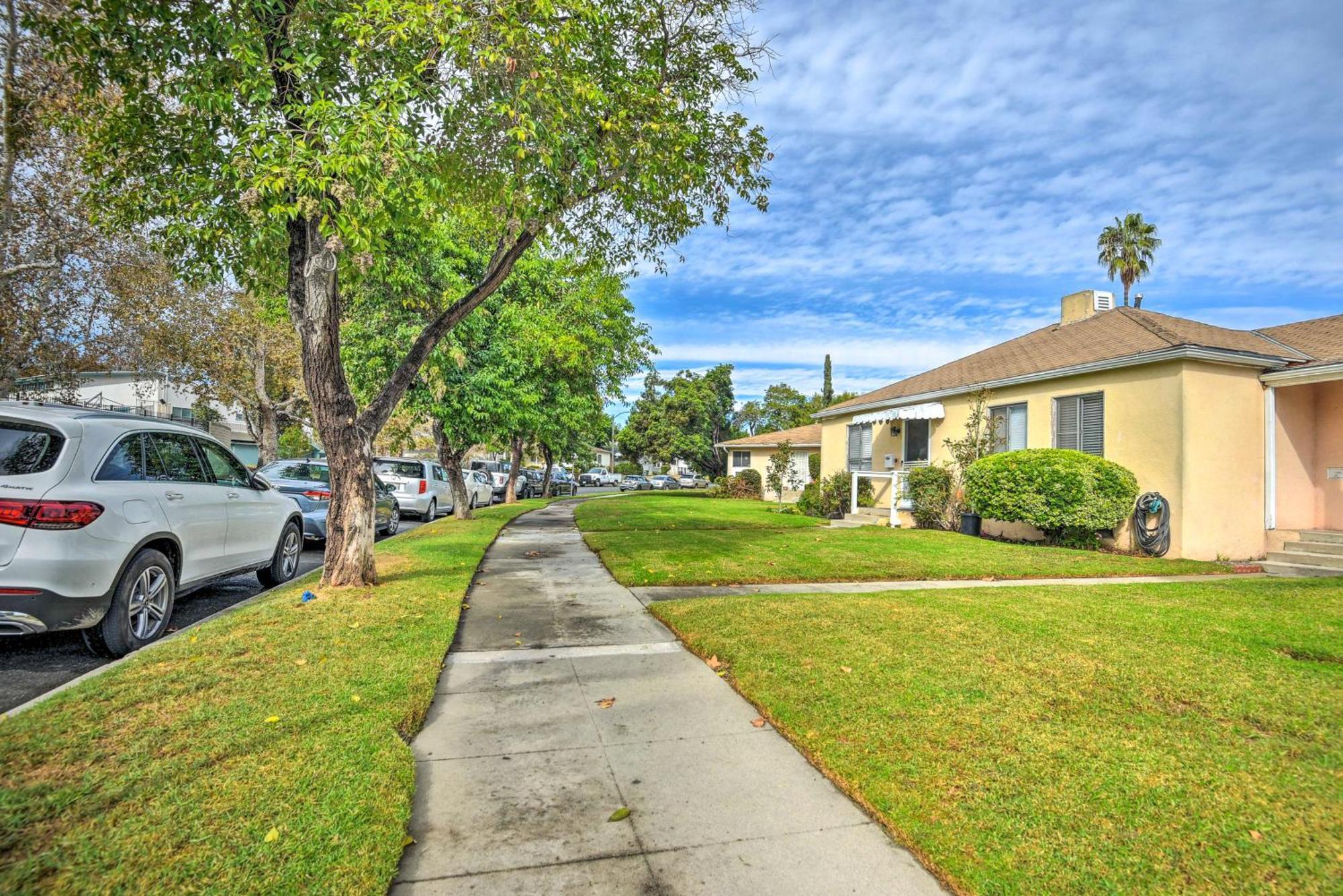 Stylish And Modern Burbank Gem With Private Yard!别墅 外观 照片